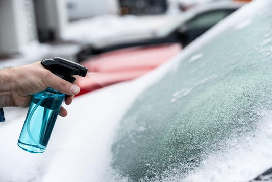 ❄️ Soluția de dezghețat parbrizul
